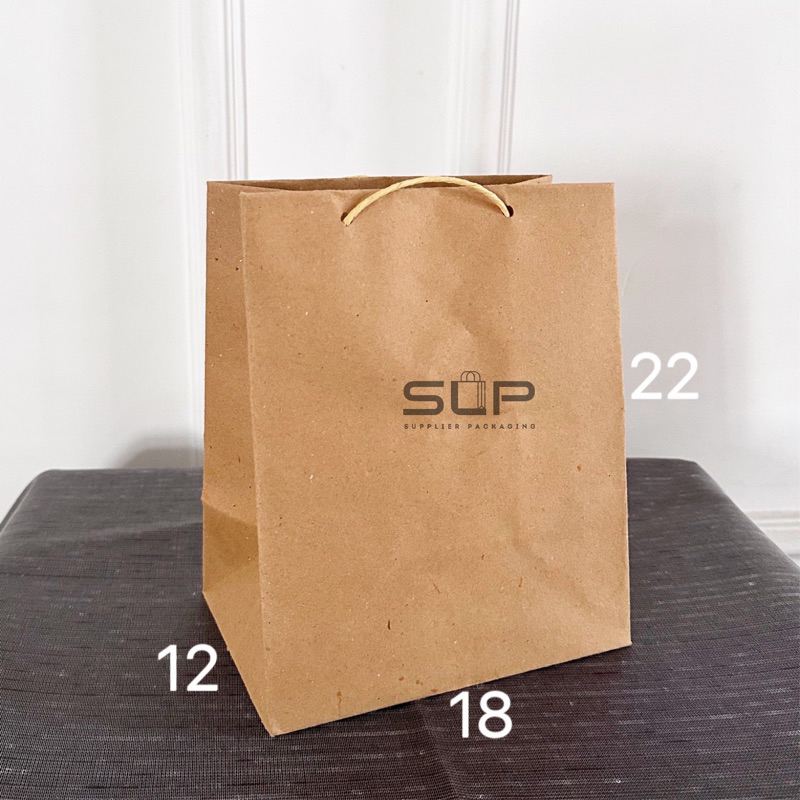 

PAPER BAG SOUVENIR HAMPERS 18x25 PAPERBAG COKLAT POLOS R5 TEBAL PREMIUM
