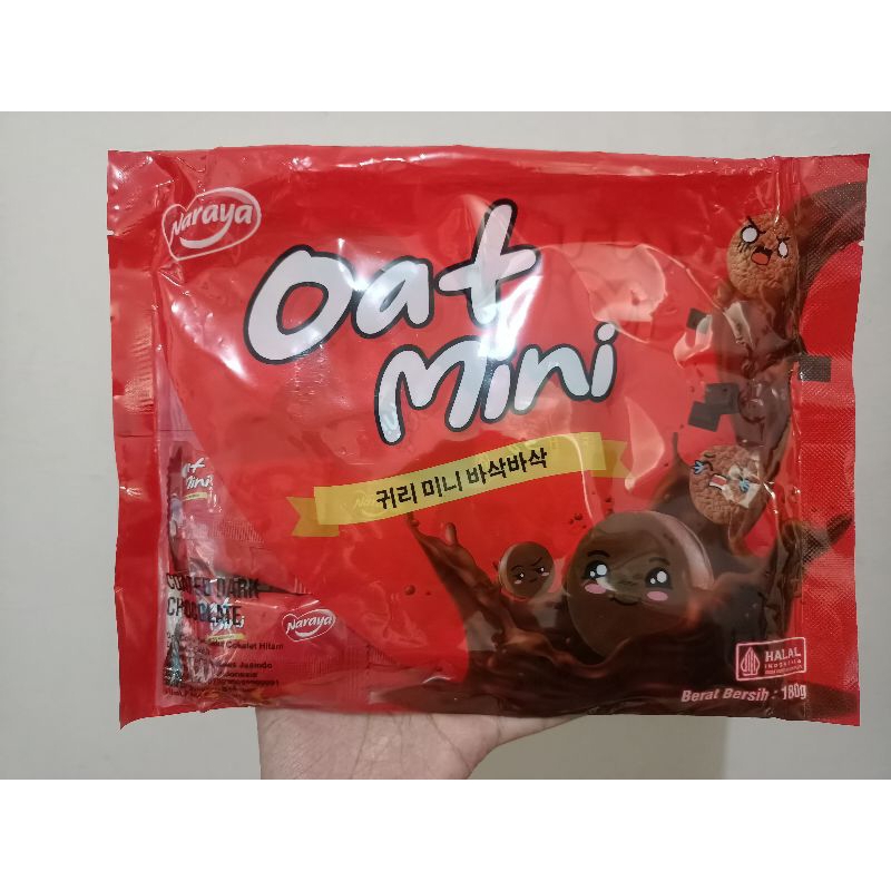 

NARAYA OAT MINI RASA COKLAT 180GR ( EXP JUNI 2025)