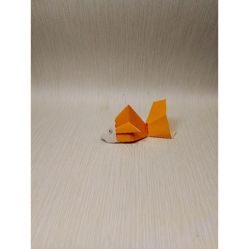 

origami ikan koki