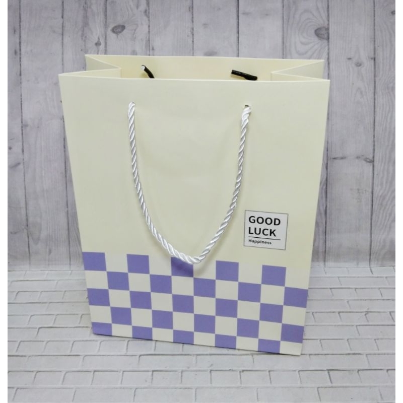 

PAPER BAG FANCY / TAS KADO ULANG TAHUN