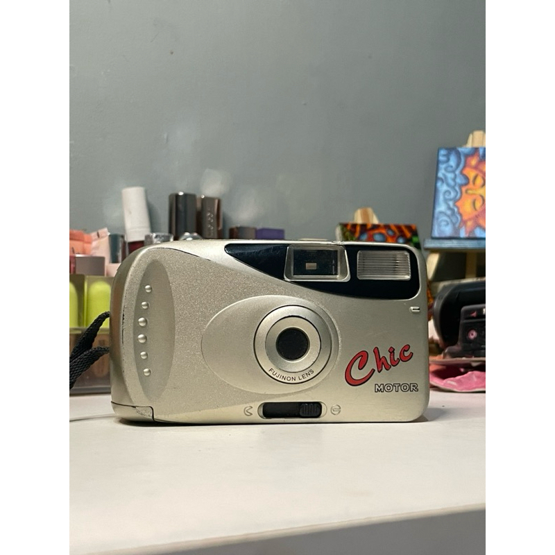 Kamera Analog Fujifilm Chic