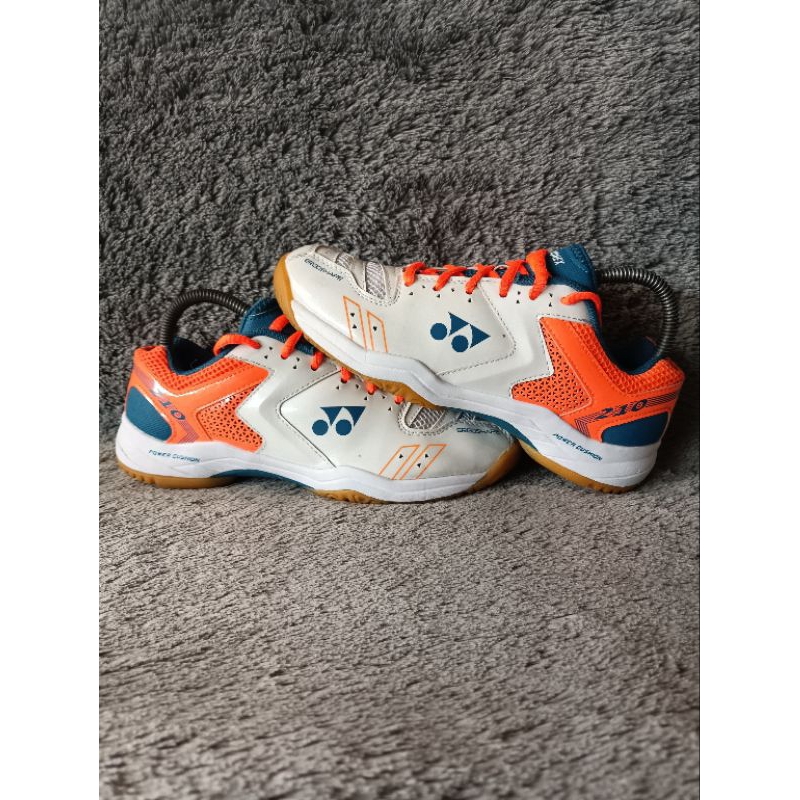 SEPATU BADMINTON YONEX SHB 210 ORIGINAL SIZE 39 SECOND