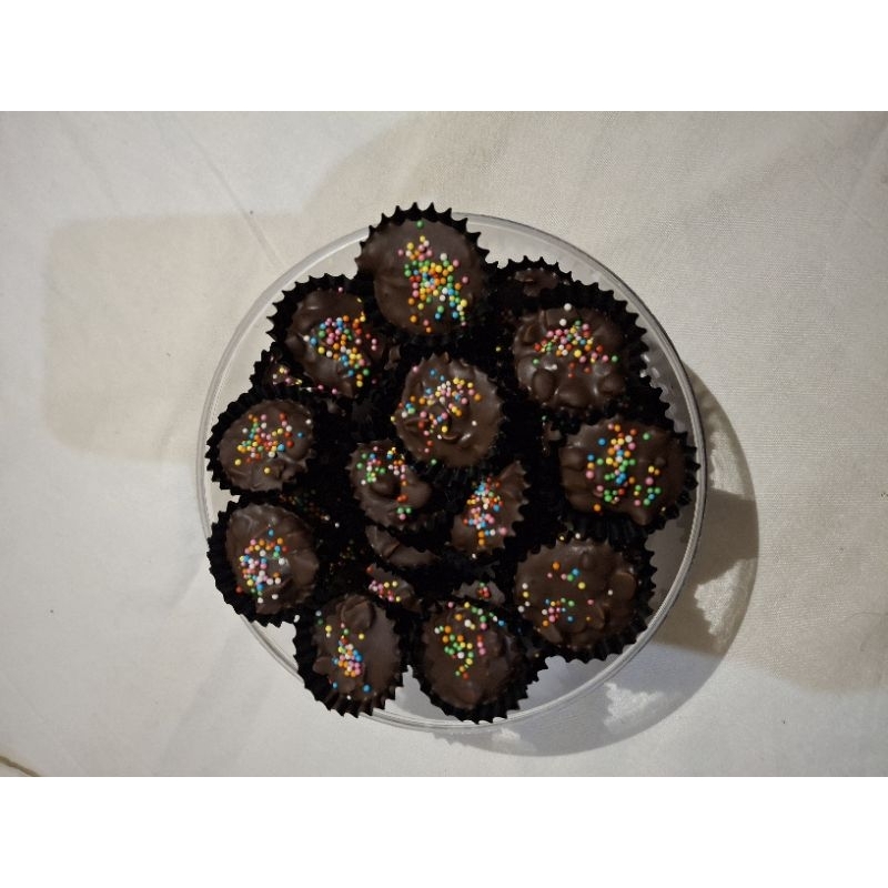 

KUE KERING LEBARAN COKLAT KACANG