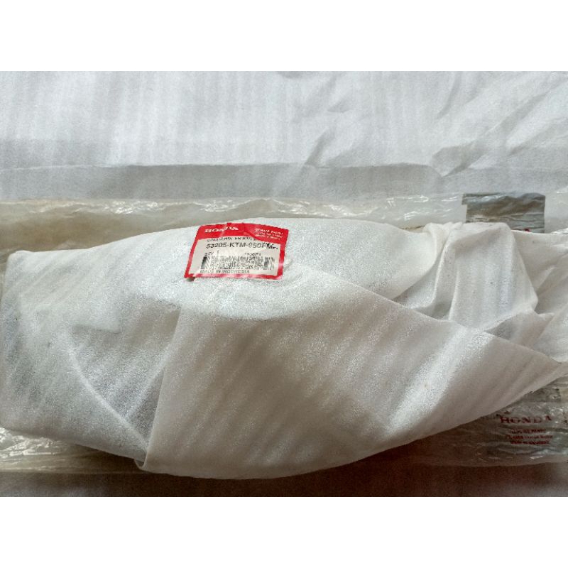 COVER HANDLE FR BATOK LAMPU DEPAN HONDA SUPRA X 125 OLD SILVER ORIGINAL