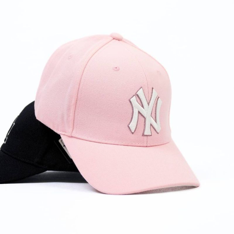 MLB DIAMOND STAMP BALL CAP NEW YORK YANKESS PINK WHITE
