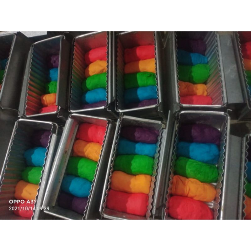 

Roti tawar bandung rainbow
