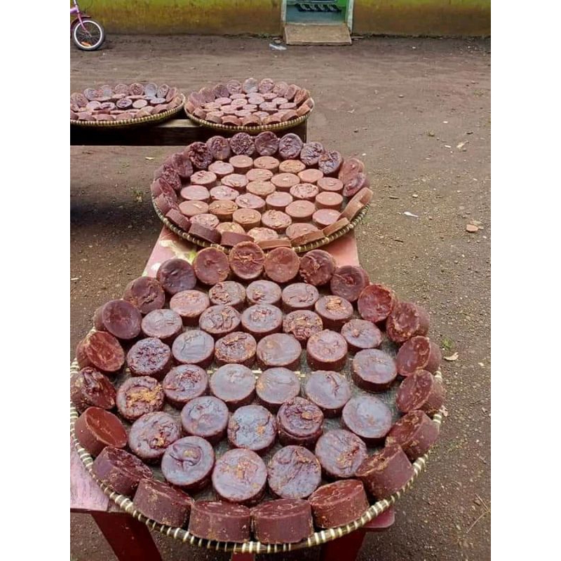 

Gula aren asli tidak pakai obat atau bahan pengawet 1 biji/gandu gula aren