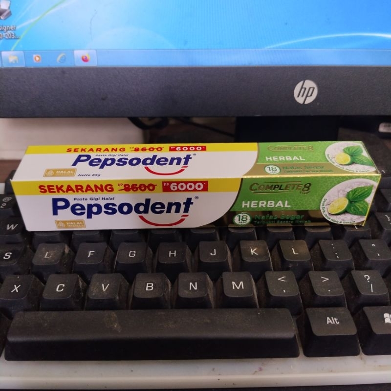Pepsodent Complete8 Herbal 65gr / Pasta Gigi Pepsodent Complete 8 Herbal 65g