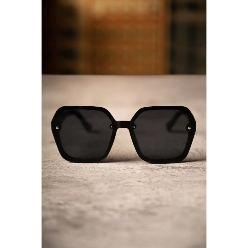 PRELOVED KACAMATA HEYLOCAL SUNGLASSES COLETTE