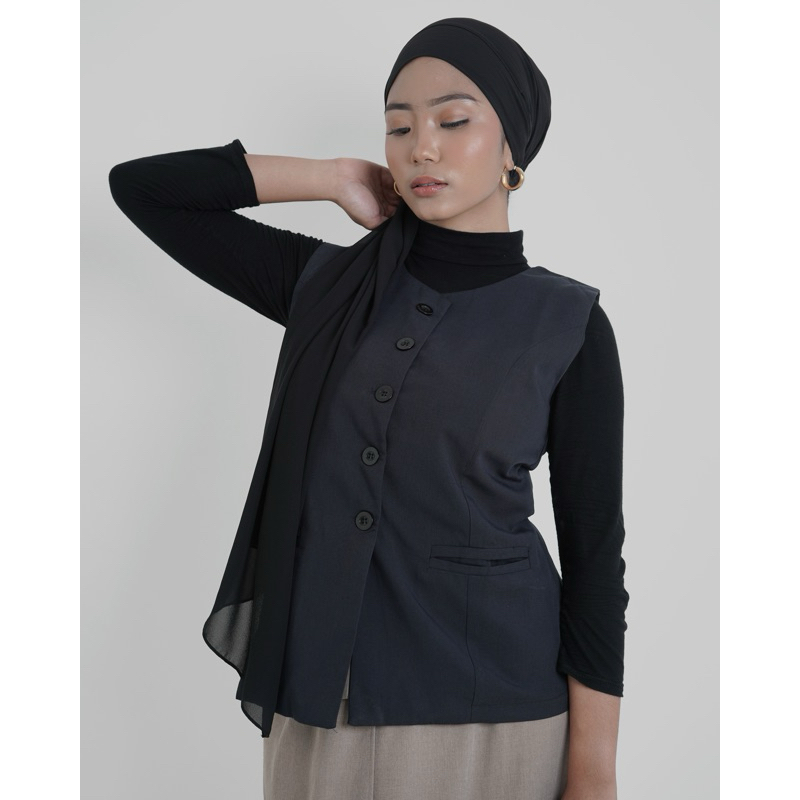 Vest Wanita Tali Belakang Semi Wool