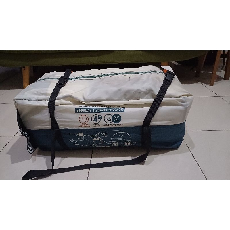 Tenda Camping Decathlon Arpenaz 4.2 Fresh and Black