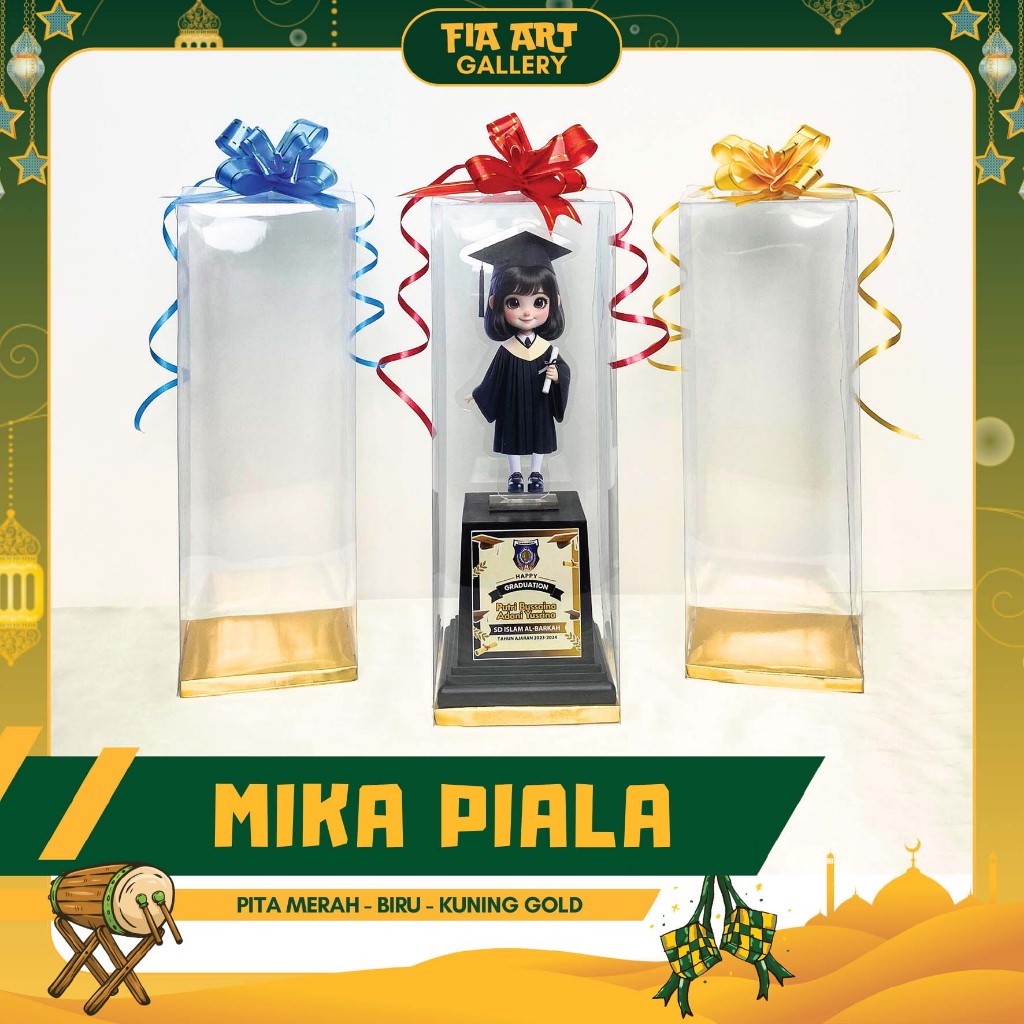 

KOTAK MIKA SOUVENIR PIALA 10 x 10 x 28 PLUS PITA + ALAS EMAS, Box Mika Piala Souvenir Dilengkapi Dengan Pita Warna Merah, Biru, Kuning, Kotak Bungkus Kado Souvenir