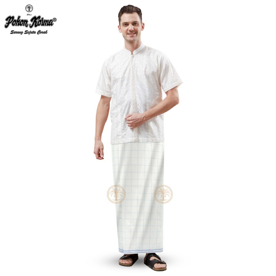 Sarung Pohon Korma Classic Putih Kotak Polos
