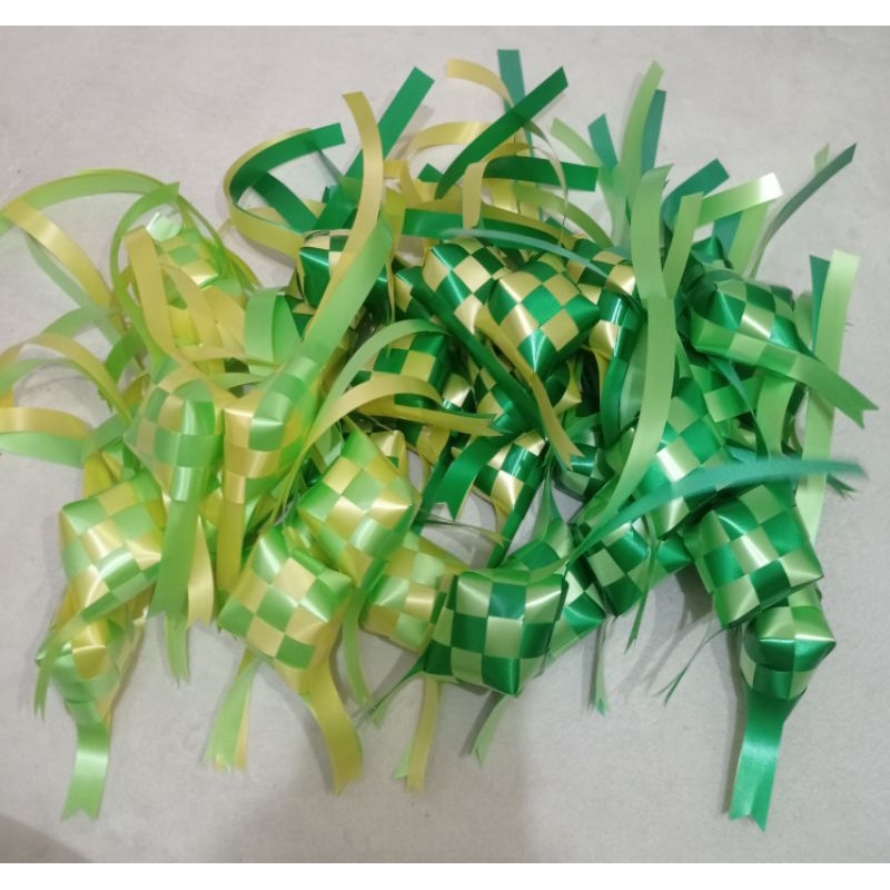 

EDISI LEBARAN | Ketupat Hias 1 set 3 pcs | Ketupat Kosongan | Ketupat Pita | Dekorasi Lebaran