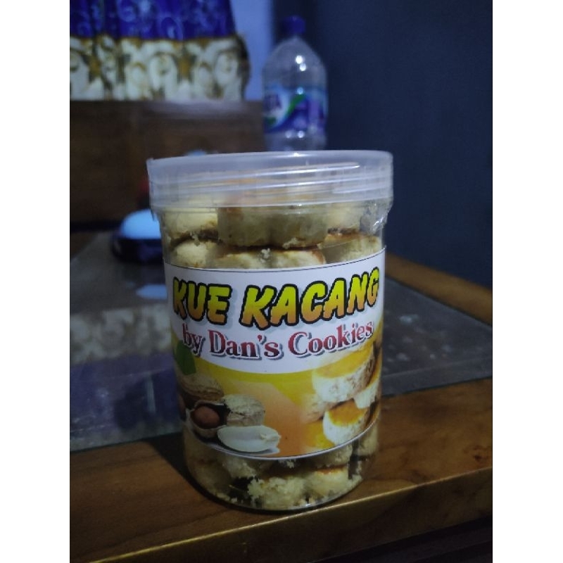 

kue kacang premium