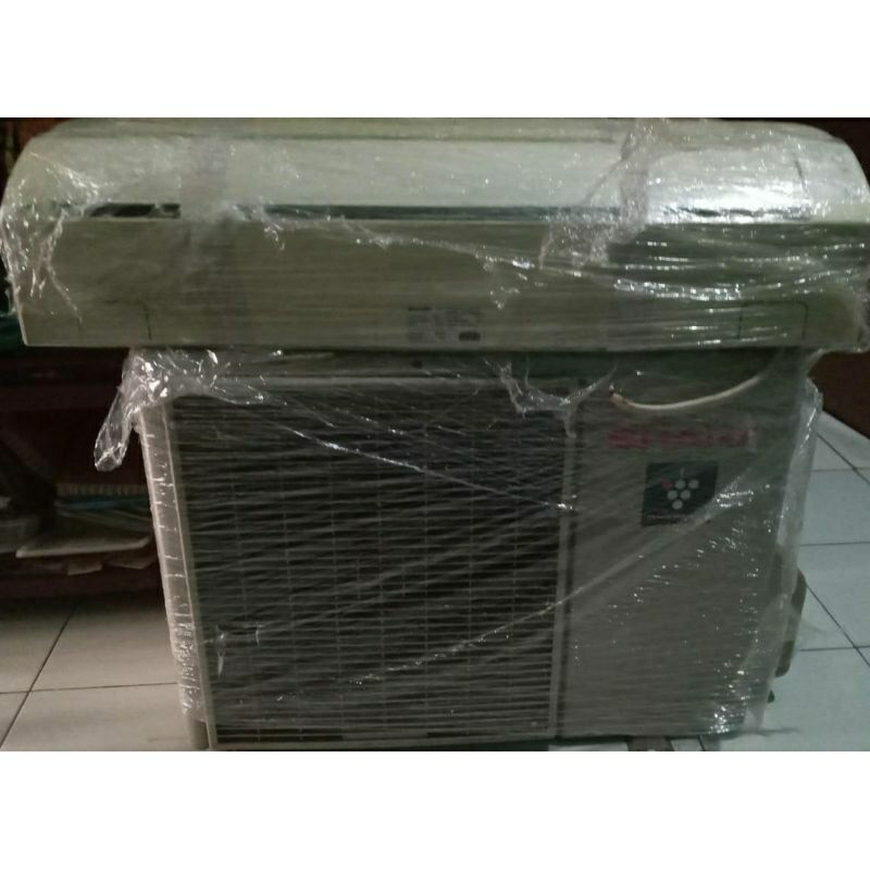 AC Sharp Plasmacluster