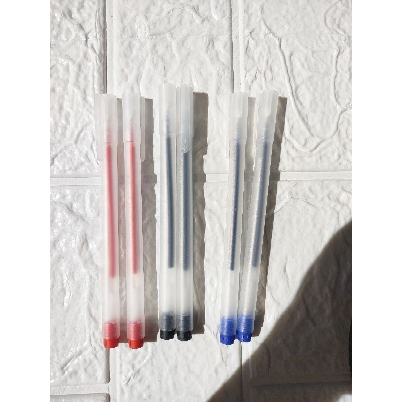 

PULPEN TINTA GEL CAIR