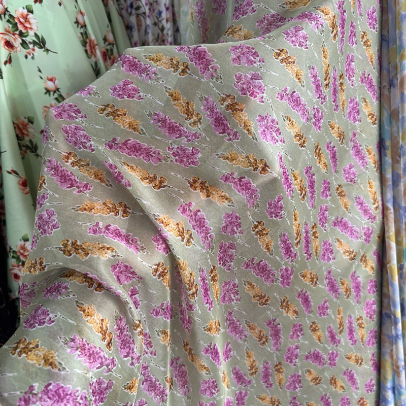 Kain Sifon Sutra Silk Premium - kain sifon motif bunga - sifon premium - kain sifon Bangkok - kain m