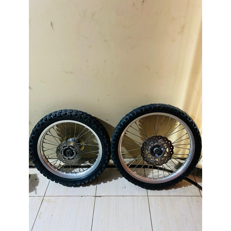 Welset klx bf Original depan belakang Bekas Kondisi baru