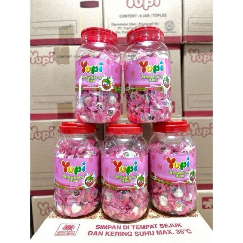 

YUPI TOPLES 300 gram | YUPI KISS STAWBERRY