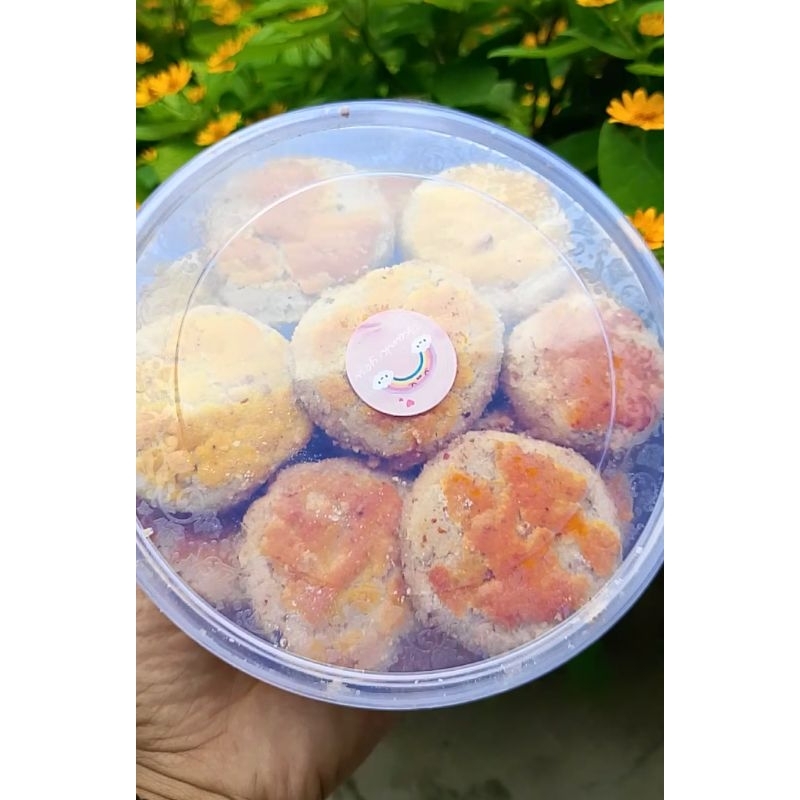 

kue kacang, asli terasa kacangnya, toples 500grm