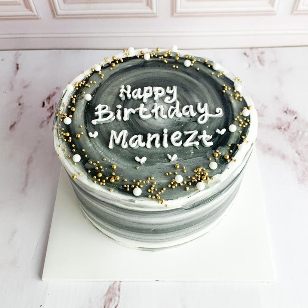 

Kue Ulang tahun/Birthday Cake/Kue Birthday Tema Black/Kue Birthday Jakarta