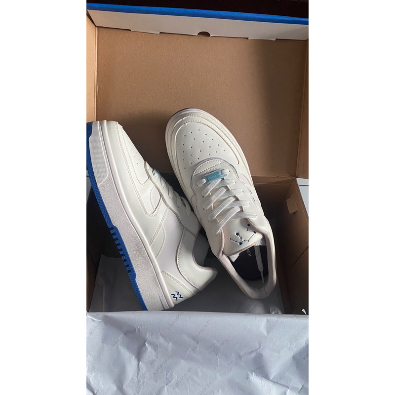PRELOVED NEW SEPATU KRONIKEL JUUN ZODIAC AQUARIUS 39