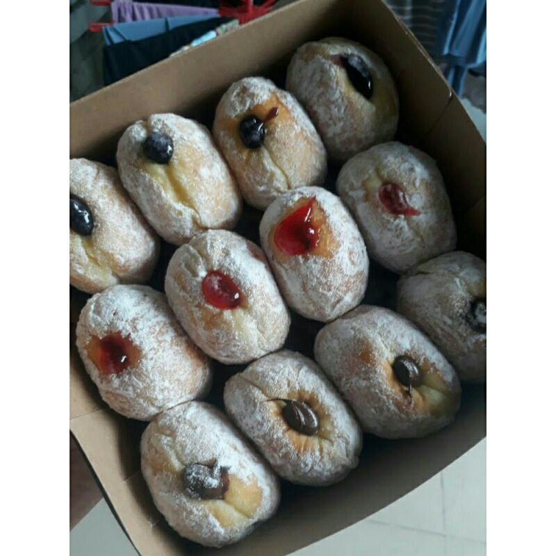 

Donat bomboloni isi 12pcs