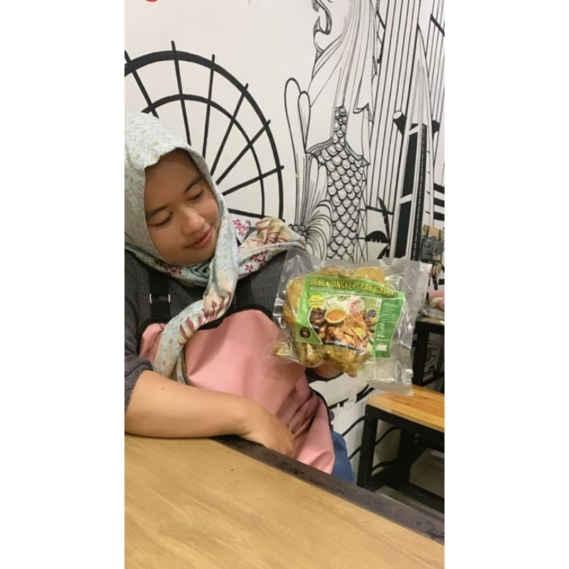 

BEBEK UNGKEP PAK GATOT KHAS MOJOAGUNG JOMBANG