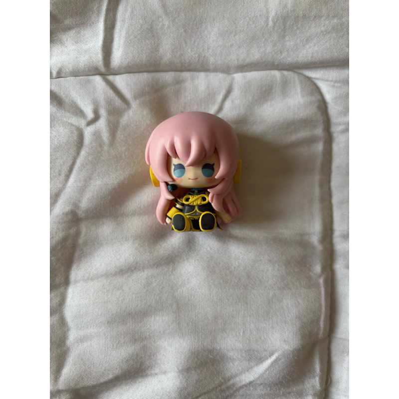 PRSK Project Sekai Vocaloid Megurine Luka Mini Figure l