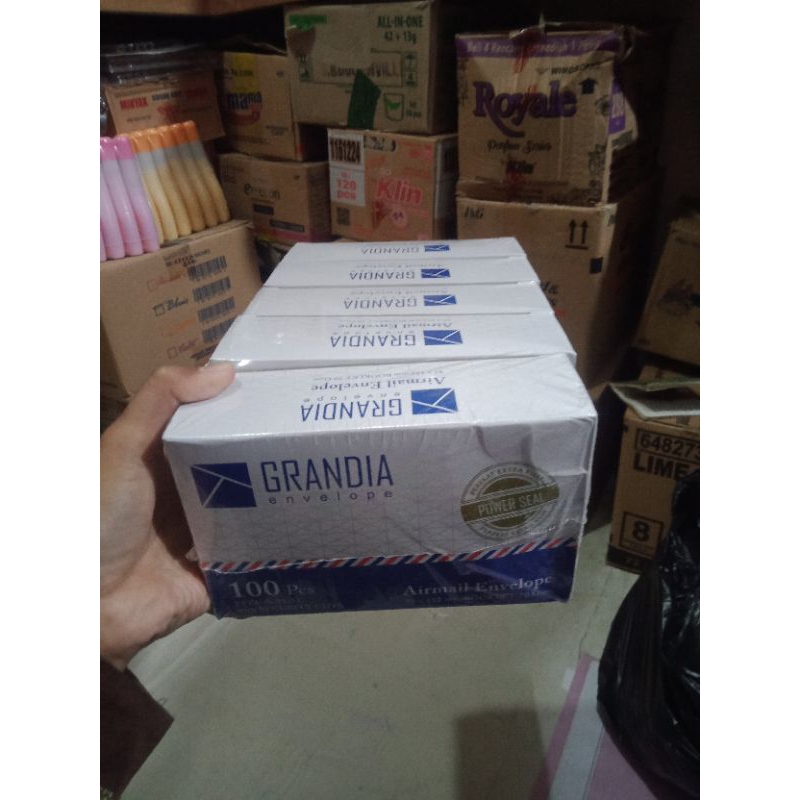 

AMPLOP GRANDIA ISI 100