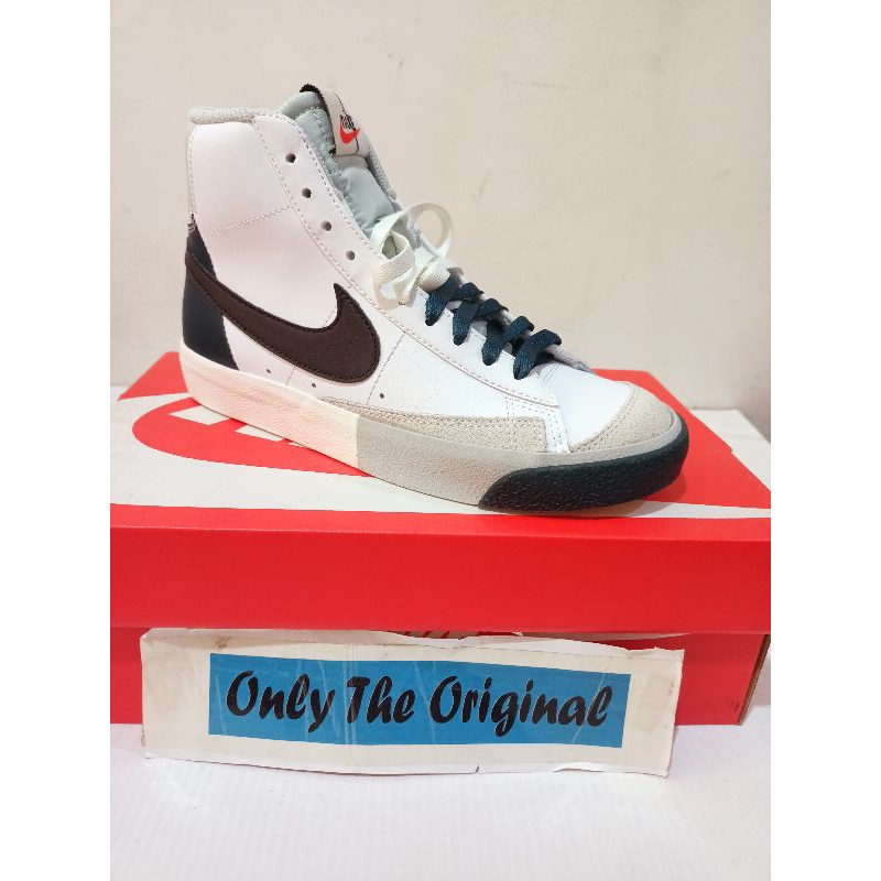 Sepatu Anak Nike Blazer Mid 77 SE GS. White Black Deep Jungle