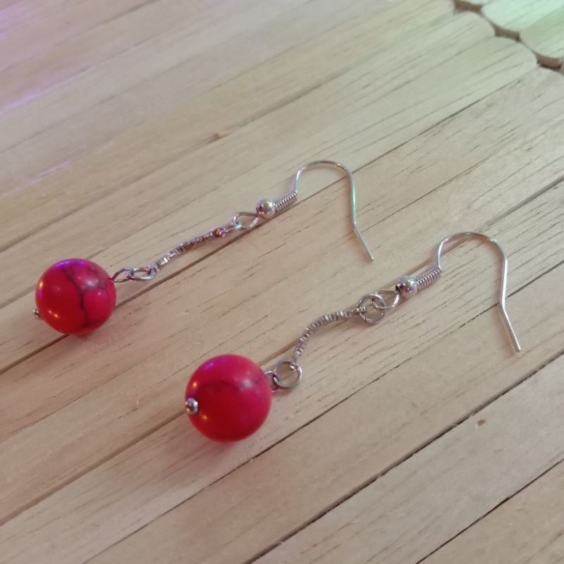 B16 Anting-anting silver batu merah