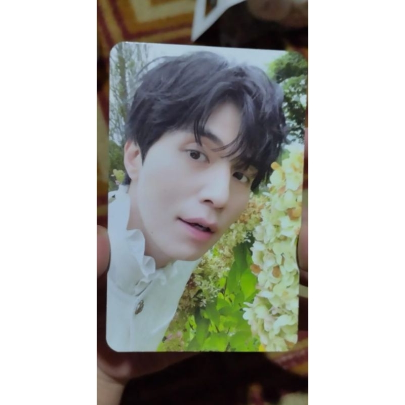 Lee Dong Wook Official (Photocard Wook, Kalender Season Greetings 2024)