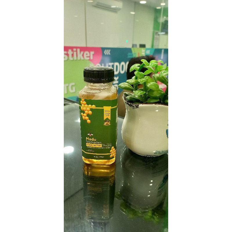 

Gudang Madu Pati + Madu Nomaden 350 gr + Madu Pendamping Diet alami Diet sehat tanpa lemas