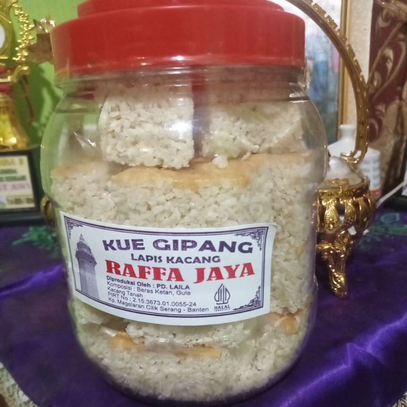 

gipang ketan lapis kacang toples 550gram