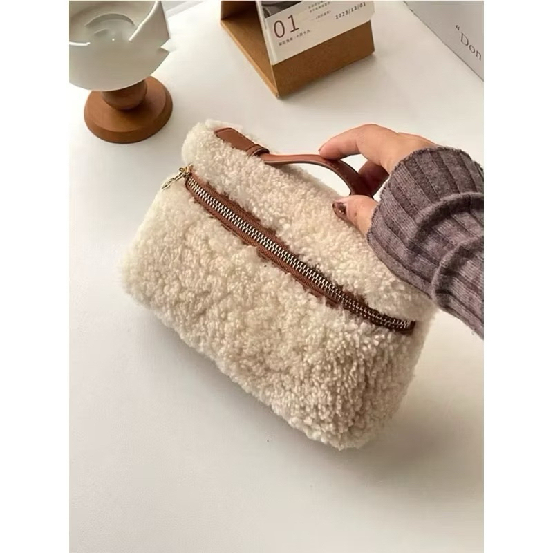 Tas Selempang Wanita Bulu Tas Hp Cewek Hand Bag Mini Slingbag GD 8311