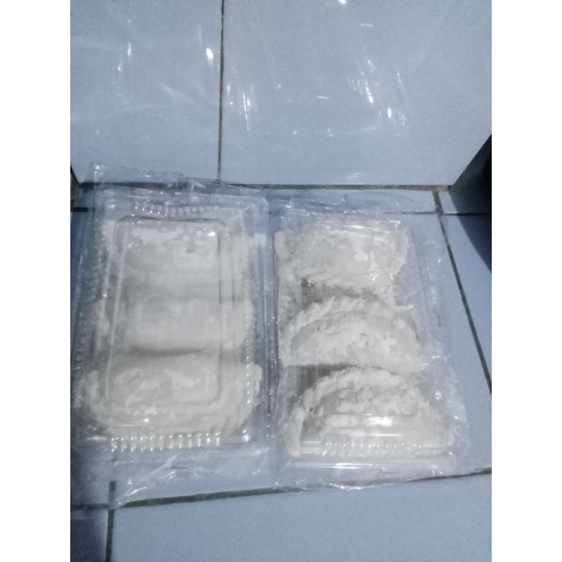 

Cireng isi Ayam Suwir