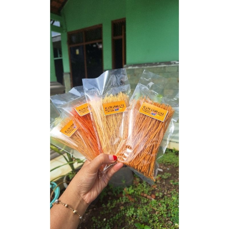 

CAMILAN SNACK MIE LIDI (DAPAT 4 PCS RASA) GURIH ENAK BANYAK VARIAN RASA HARGA TERMURAH