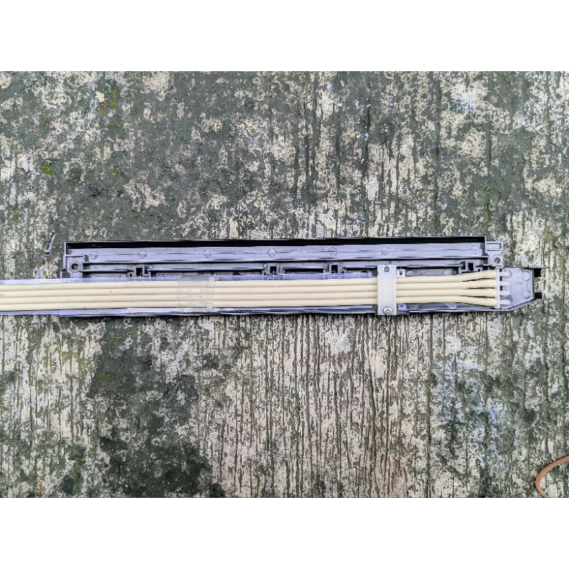 Pelindung selang tinta L120