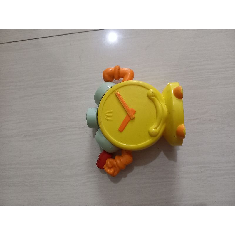 action figure jam mainan mcd happy meal jam meja jam beker toys second preloved beauty and the beast