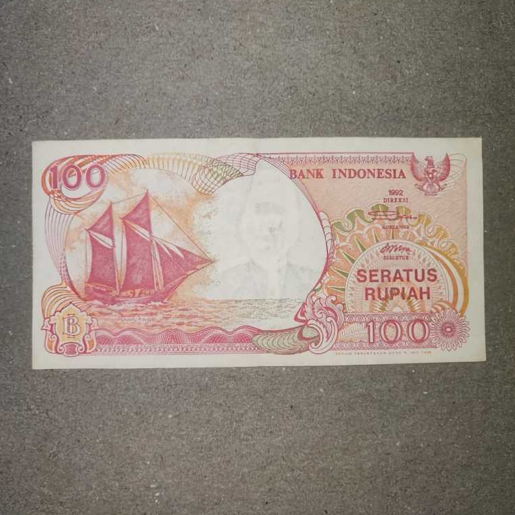 Uang Kuno Indonesia 100 Rupiah Pinisi Tahun 1992 | UNC | Gress