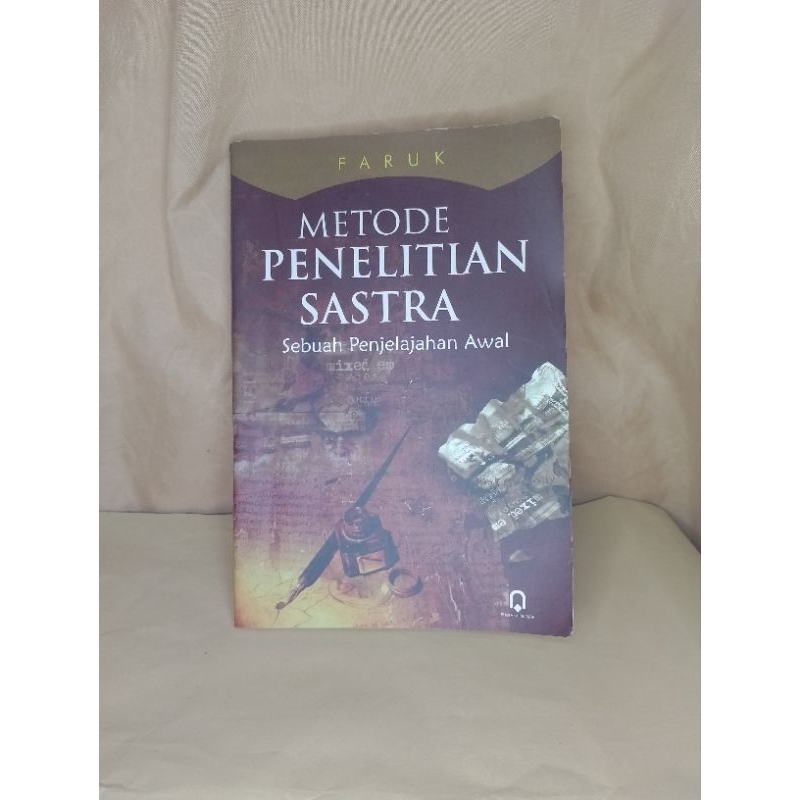 metode penelitian sastra