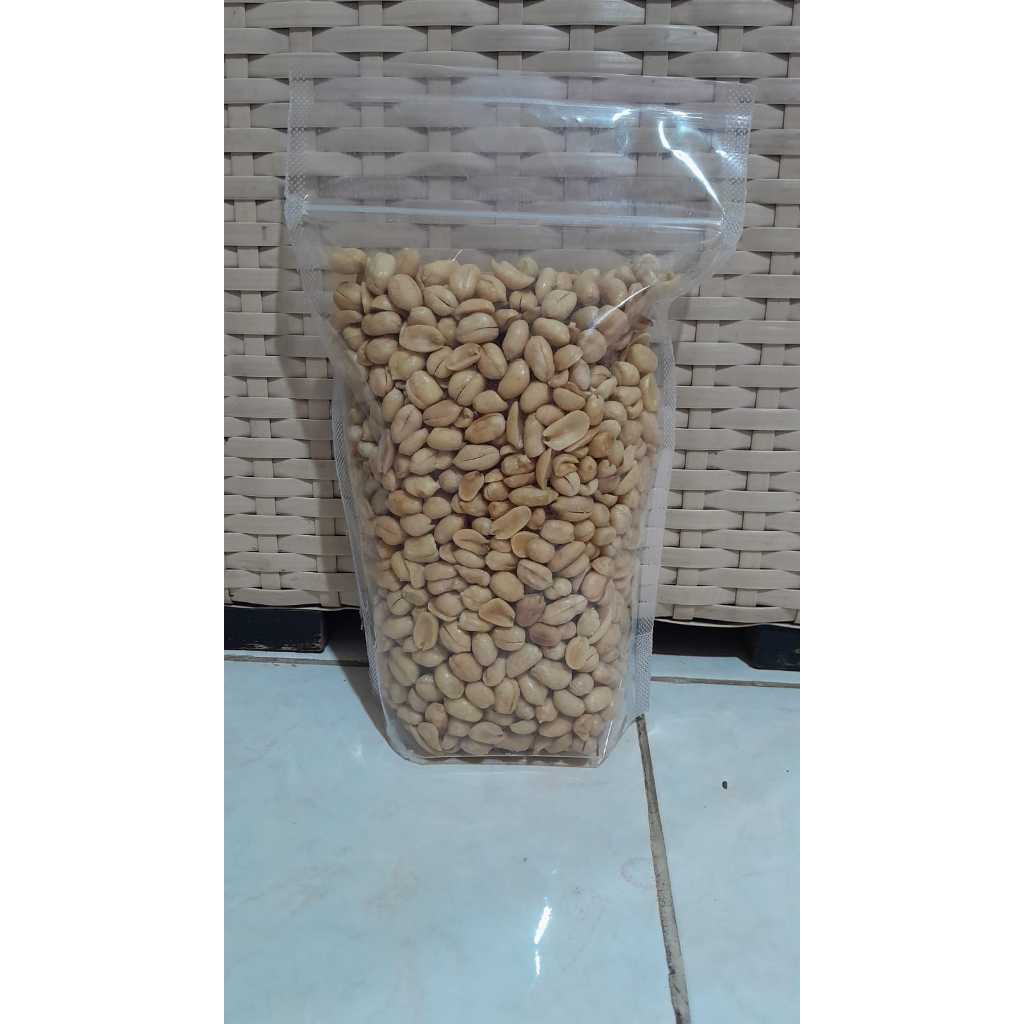 

KACANG GORENG YUKA HANDMADE