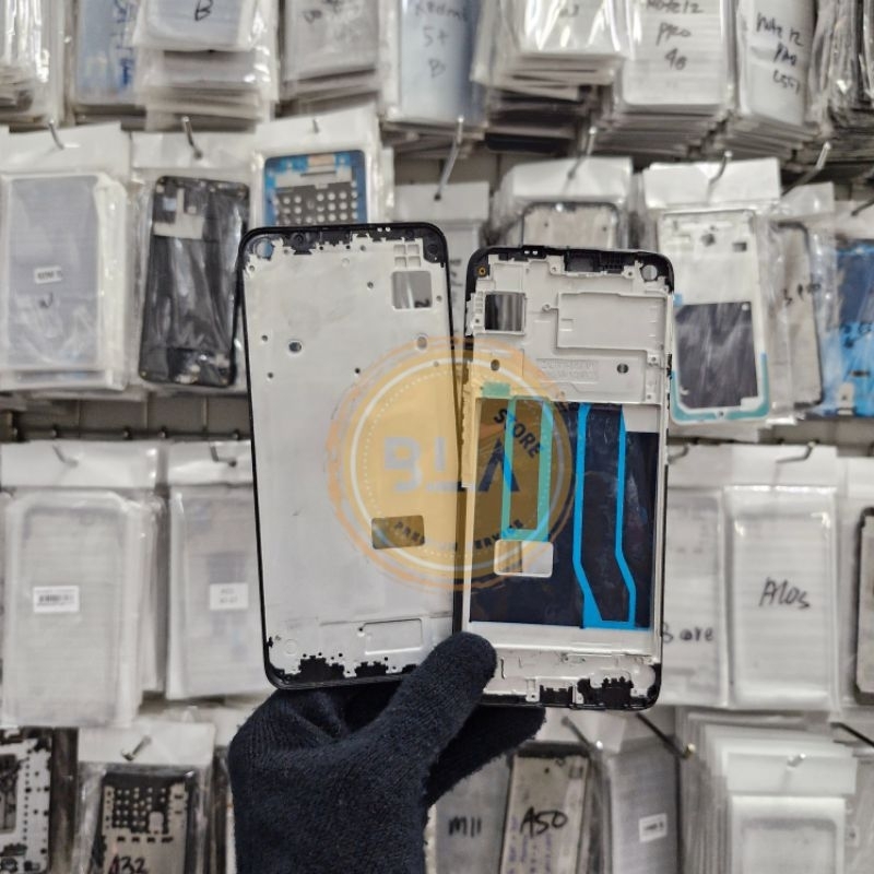 MIDDLE - TULANG TENGAH - FRAME LCD - TATAKAN LCD REALME 6 RMX2001 / REALME NARZO RMX2002