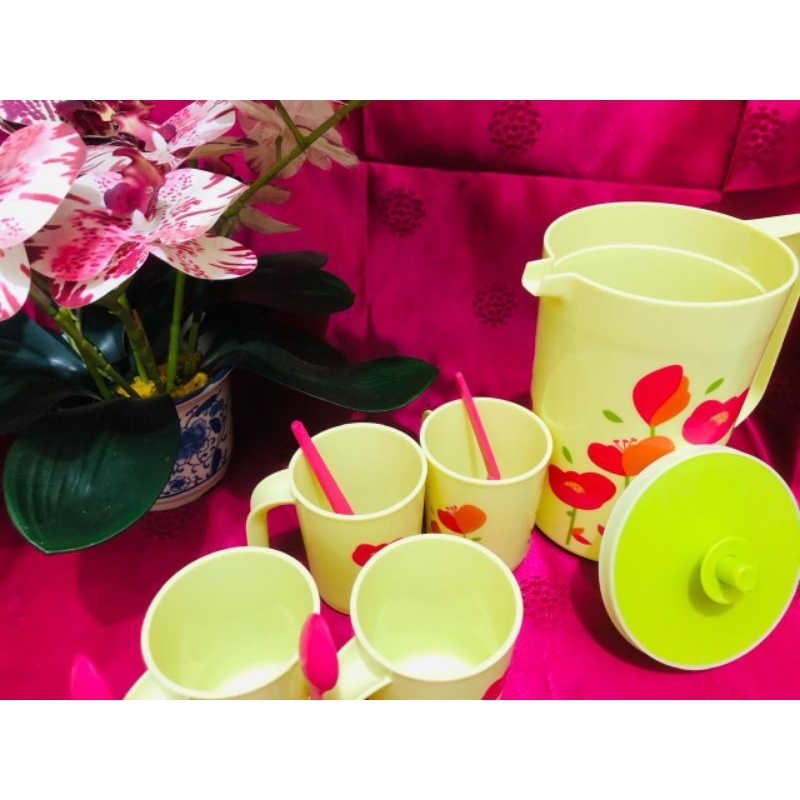 Pitcher Flower Set Tupperware