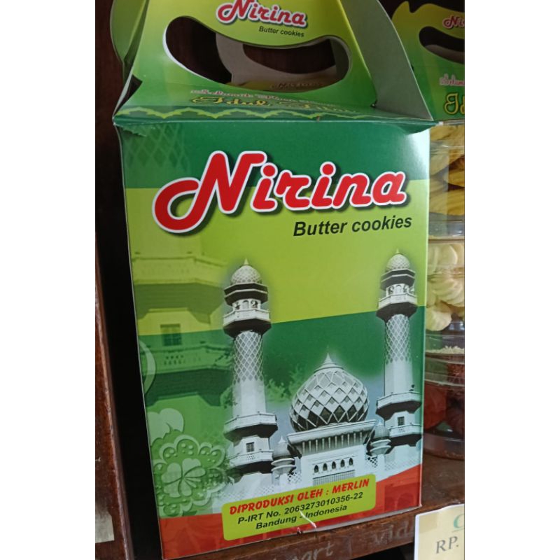 

Kue Lebaran 3 toples kue lebaran murah
