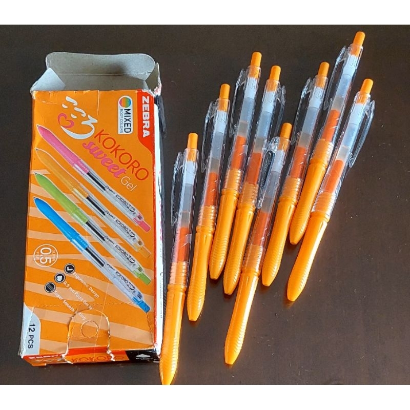

Pulpen kokoro warna oren