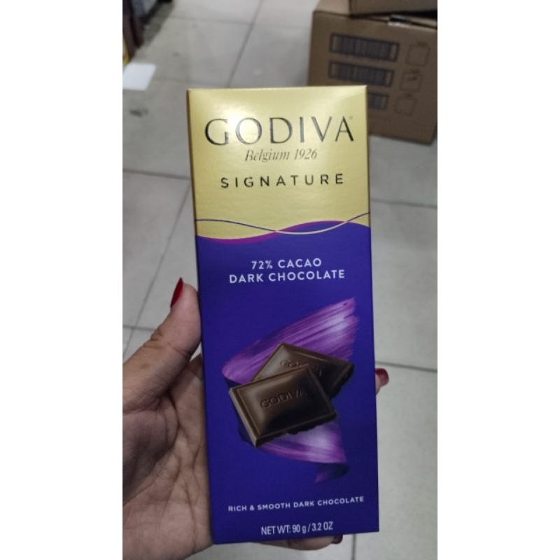 

GODIVA SIGNATURE DARK CHOCOLATE