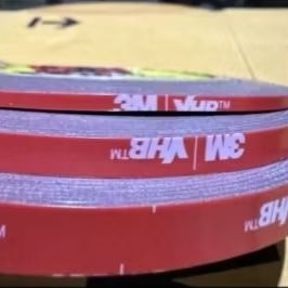 

Double Tape VHB 3M 4900 Perekat Original VHB Merah-12mmx4,5mtr